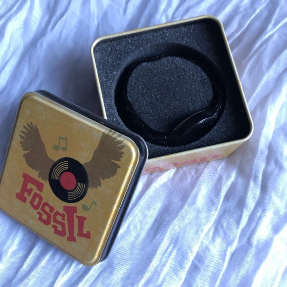 Fossil Accessories - Women’s Fossil watch Fossil Accessories - Women’s Fossil watch